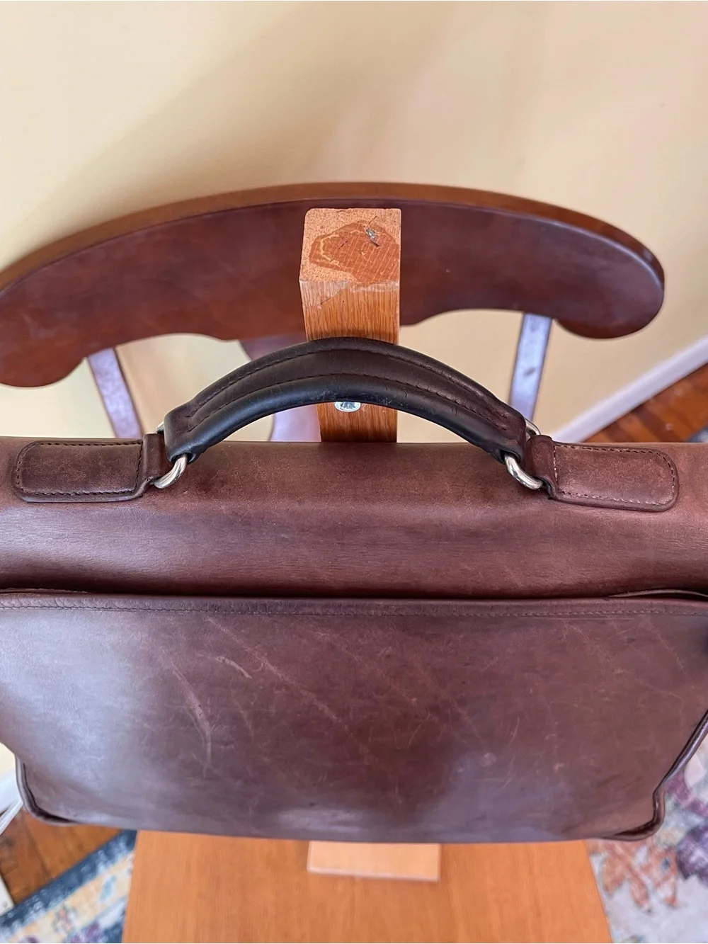 AuthentiCoach Vintage Brown Leather Briefcase Messenger Laptop Bag Style F1S-581